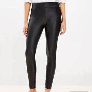 LOFT Black Faux Leather Leggings – NWT – Size Large (12–14)